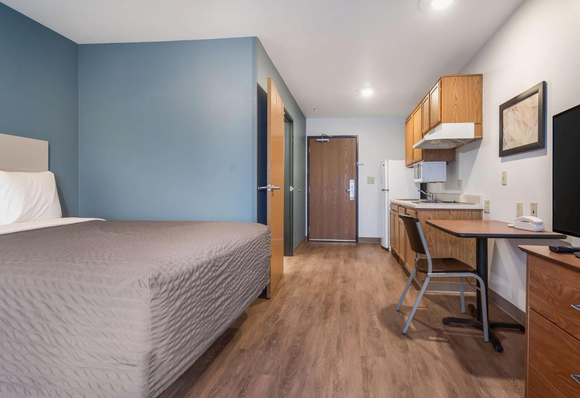 Extended Stay America Select Suites - Fort Myers Bagian luar foto