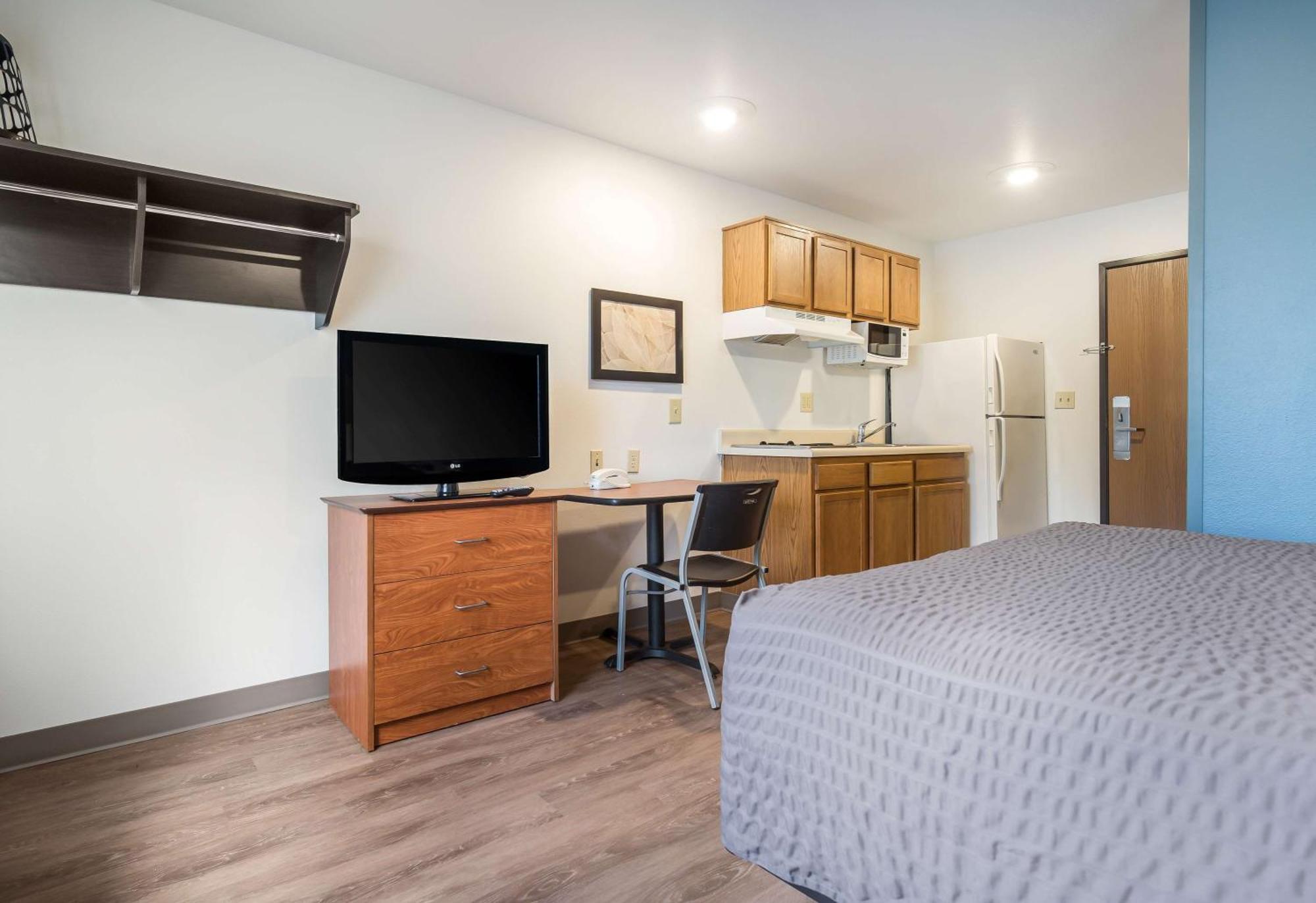 Extended Stay America Select Suites - Fort Myers Bagian luar foto