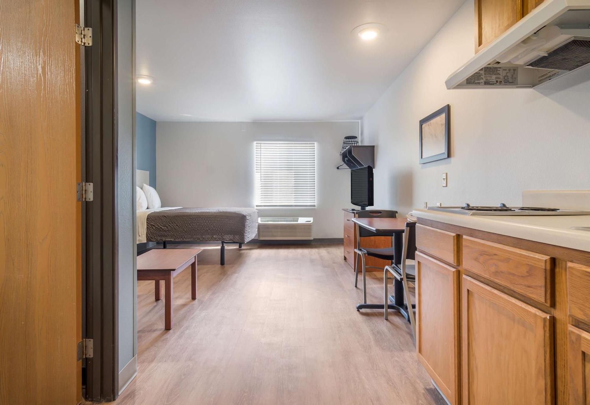 Extended Stay America Select Suites - Fort Myers Bagian luar foto