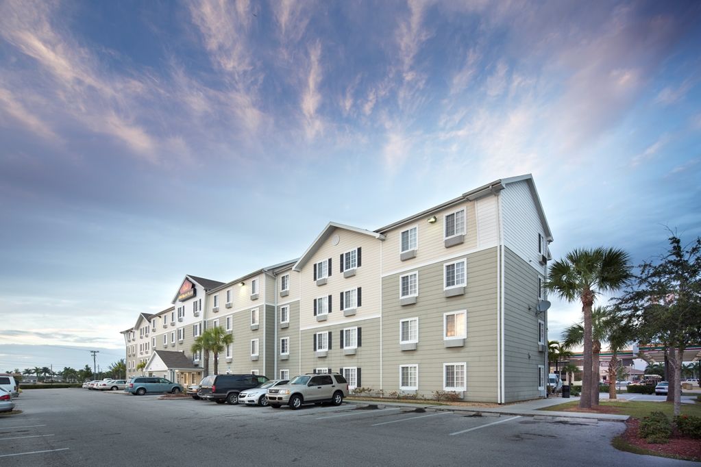 Extended Stay America Select Suites - Fort Myers Bagian luar foto