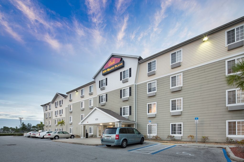 Extended Stay America Select Suites - Fort Myers Bagian luar foto