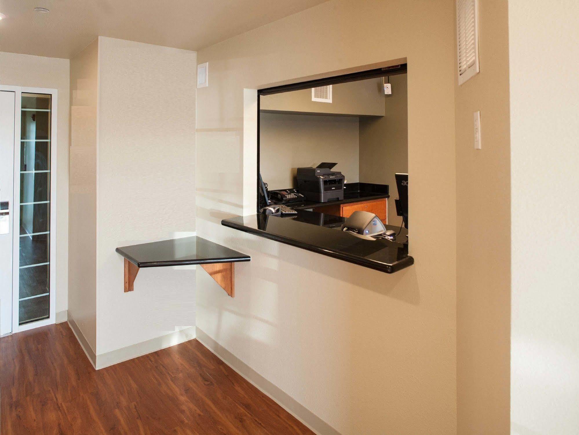 Extended Stay America Select Suites - Fort Myers Bagian luar foto